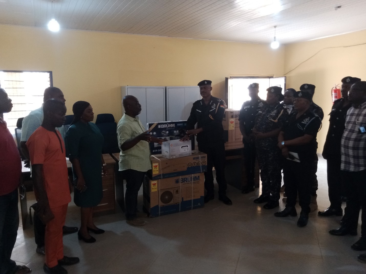 DONATION OF ITEMS TO CENTRAL NORTH REGIONAL POLICE HEADQUARTERS